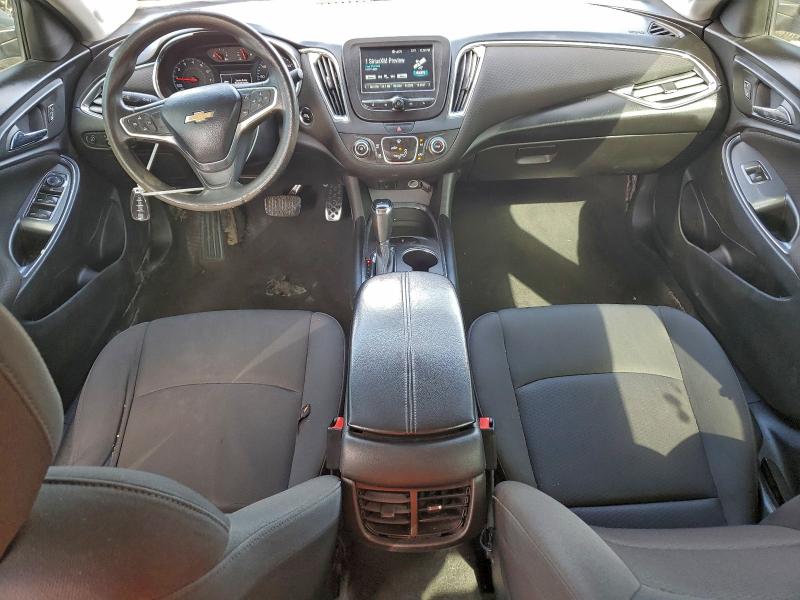 Photo 8 from auction – 2018 CHEVROLET MALIBU LT with VIN 1G1ZD5ST0JF162167
