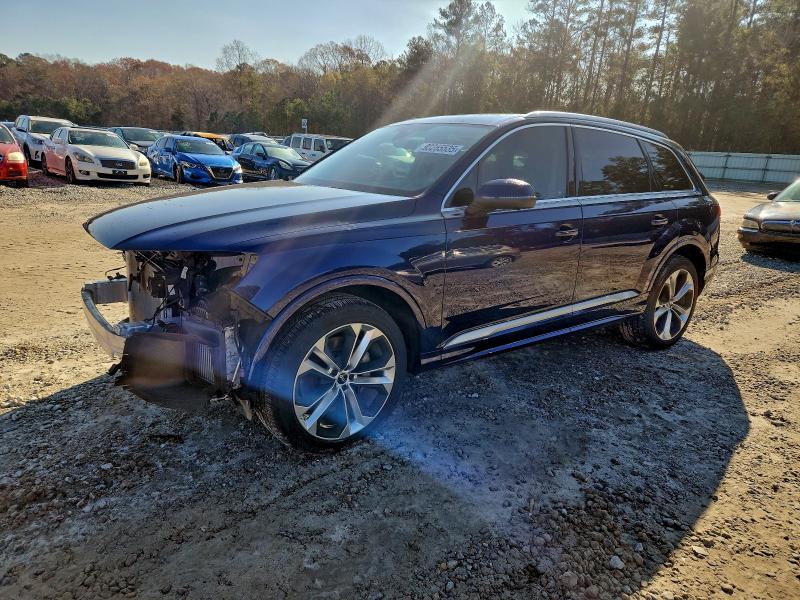 AUDI Q7 PREMIUM 2022 with VIN WA1LXBF71ND016162 - Photo from auction