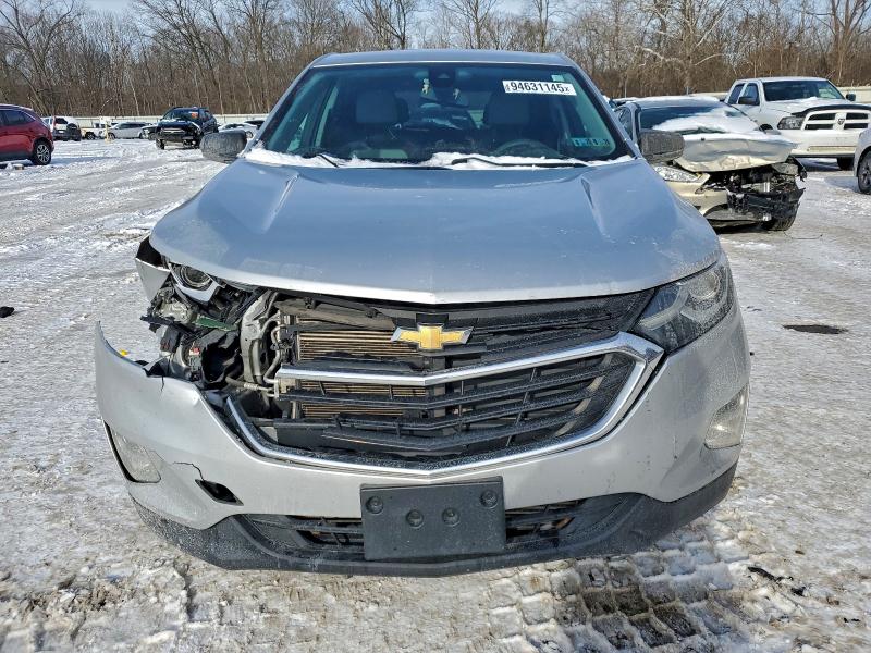 Photo 5 from auction – 2020 CHEVROLET EQUINOX with VIN 3GNAXFEV6LS585596