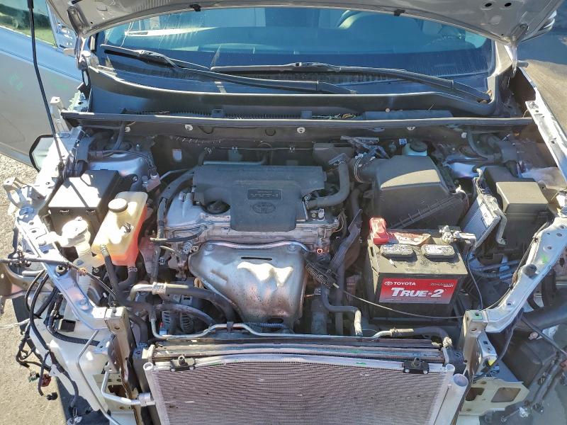 Photo 12 from auction – 2017 TOYOTA RAV4 XLE with VIN 2T3WFREV9HW358643