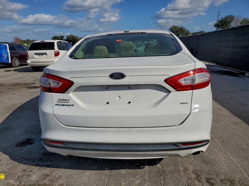 Photo 6 from auction – 2013 FORD FUSION SE with VIN 3FA6P0HR2DR238419