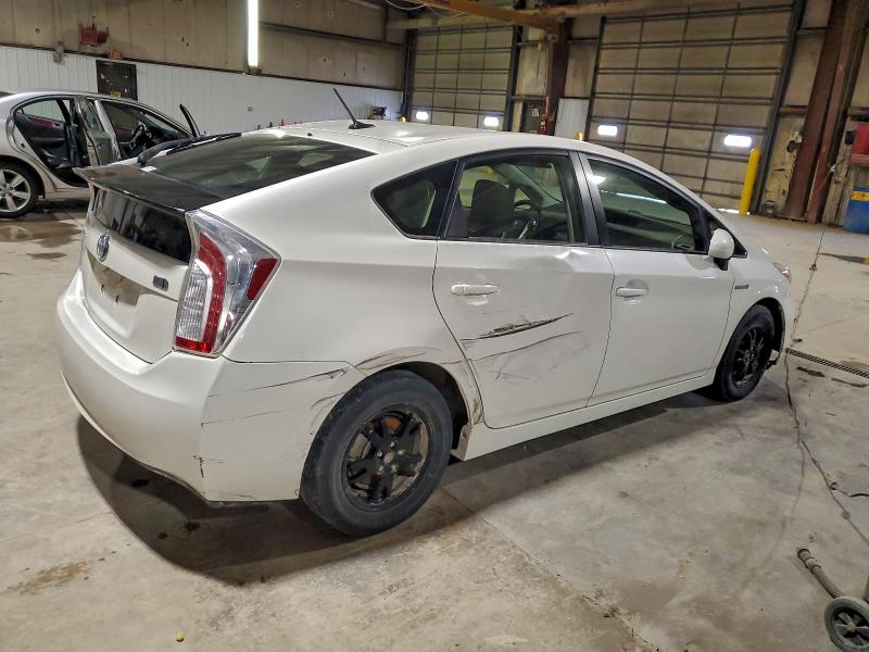 Photo 3 from auction – 2013 TOYOTA PRIUS with VIN JTDKN3DU4D5548259