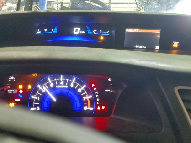 Photo 9 from auction – 2015 HONDA CIVIC LX with VIN 2HGFB2F56FH543197