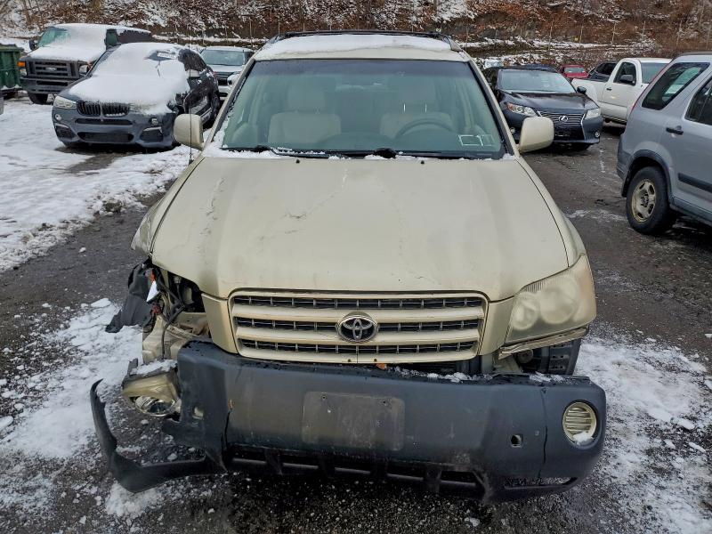 Photo 5 from auction – 2003 TOYOTA HIGHLANDER with VIN JTEHF21A230154519