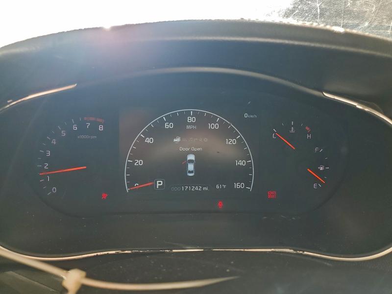 Photo 9 from auction – 2014 KIA CADENZA PR with VIN KNALN4D74E5149922