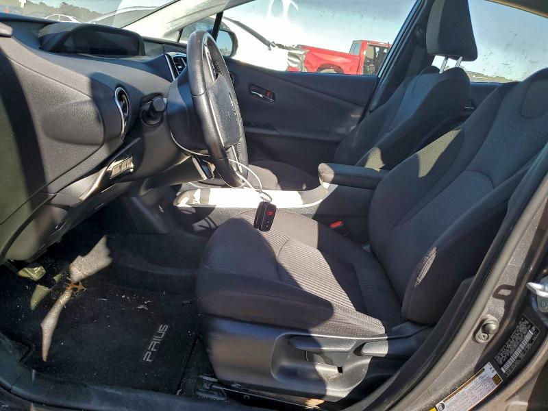Photo 7 from auction – 2016 TOYOTA PRIUS with VIN JTDKARFU2G3022532