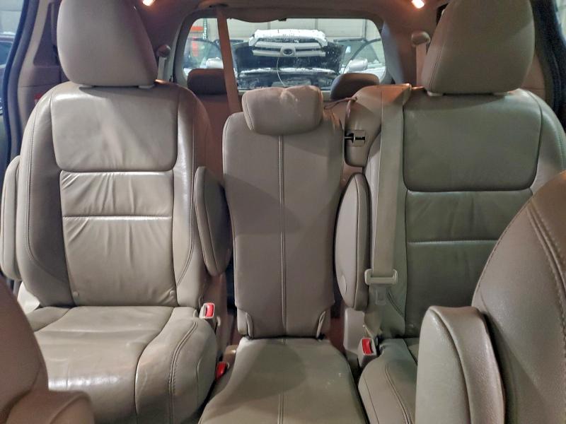 Photo 10 from auction – 2016 TOYOTA SIENNA XLE with VIN 5TDYK3DC9GS706801