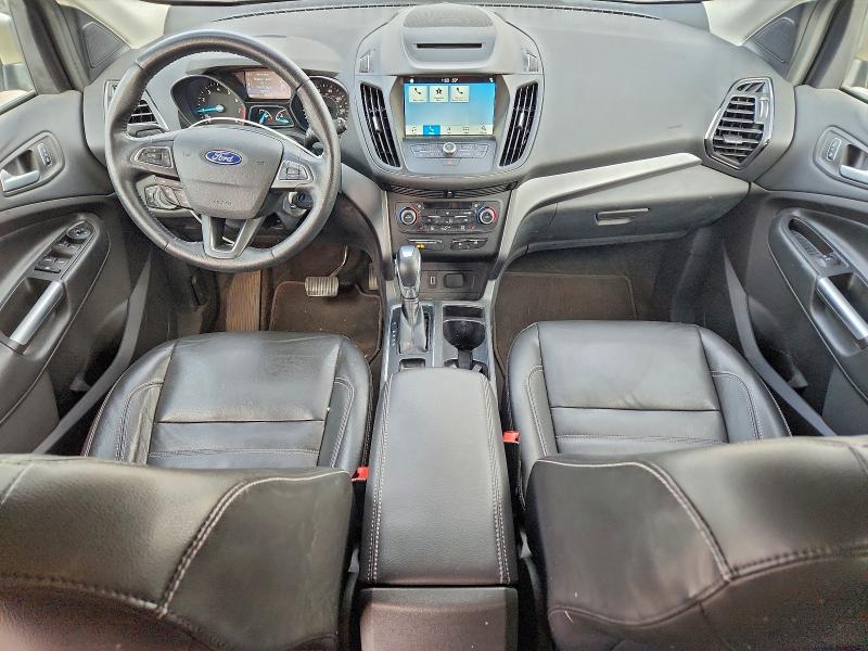 Photo 8 from auction – 2018 FORD ESCAPE SEL with VIN 1FMCU9HD3JUC35026
