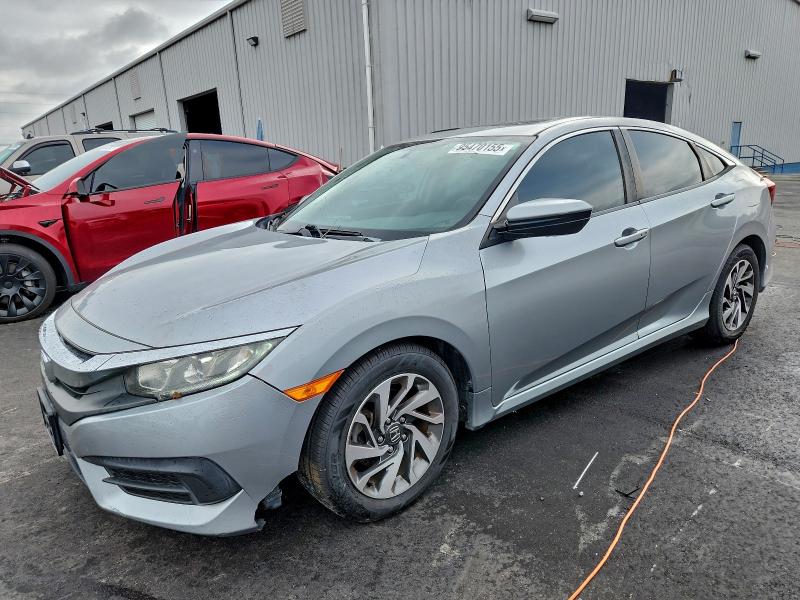 HONDA CIVIC EX 2016 مع رقم تعريف المركبة 19XFC2F76GE225896 - صورة من المزاد