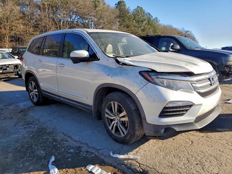 Photo 4 from auction – 2016 HONDA PILOT EXL with VIN 5FNYF5H53GB019989