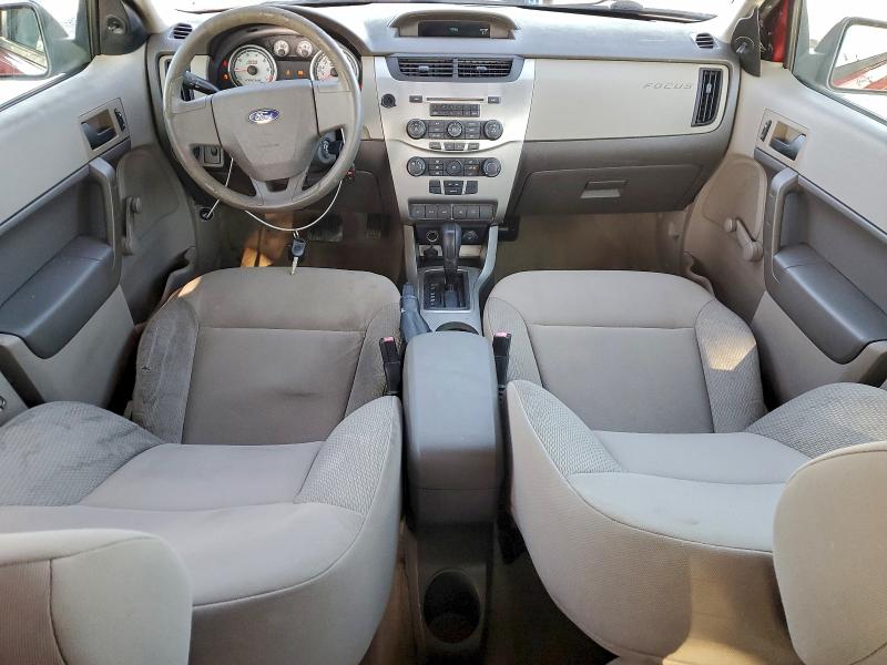 Photo 8 from auction – 2010 FORD FOCUS S with VIN 1FAHP3EN4AW137791