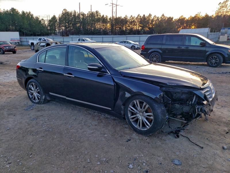 Photo 4 from auction – 2010 HYUNDAI GENESIS 4. with VIN KMHGC4DF8AU109565