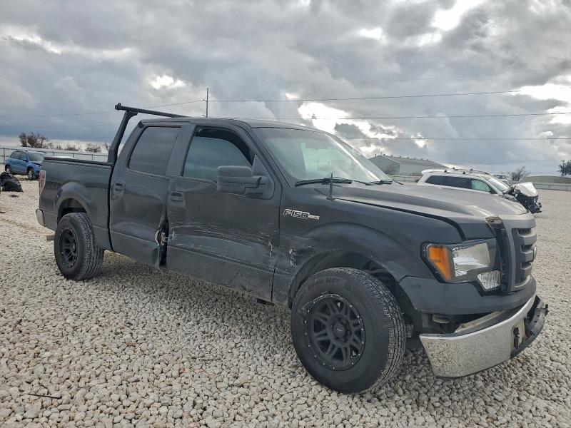 Photo 4 from auction – 2010 FORD F150 SUPER with VIN 1FTFW1CV5AFA24928