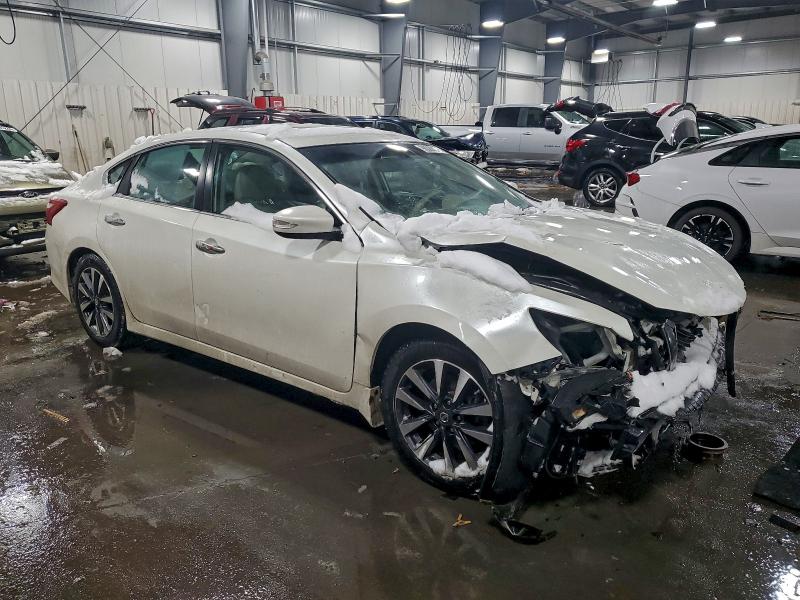 Photo 4 from auction – 2016 NISSAN ALTIMA 2.5 with VIN 1N4AL3AP3GC144682