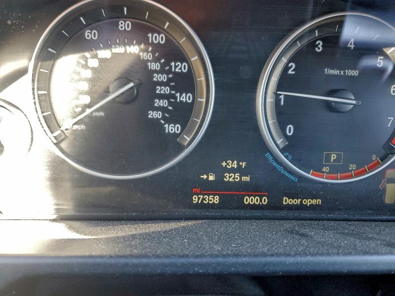 Photo 9 from auction – 2015 BMW X5 XDRIVE3 with VIN 5UXKR0C52F0P12975