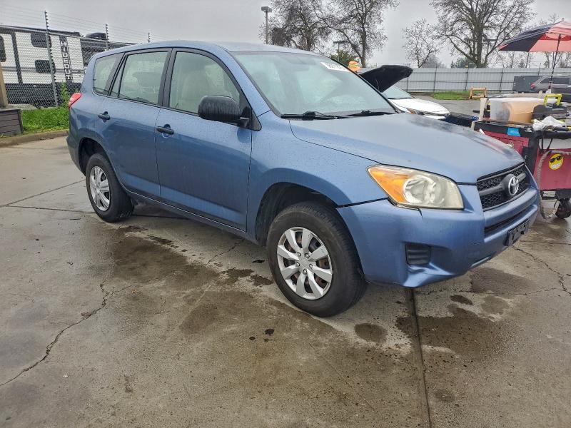 Photo 4 from auction – 2009 TOYOTA RAV4 with VIN JTMBF33V59D004194