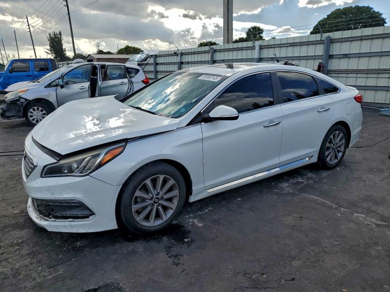 HYUNDAI SONATA SPO 2016 with VIN 5NPE34AF3GH325097 - Photo from auction