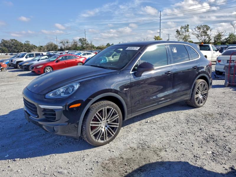 PORSCHE CAYENNE 2015 with VIN WP1AF2A21FLA32394 - Photo from auction