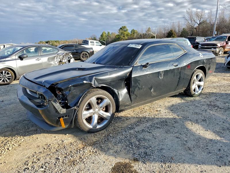 DODGE CHALLENGER 2014 with VIN 2C3CDYAG1EH158303 - Photo from auction