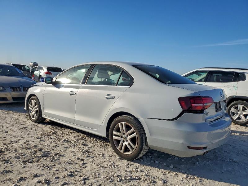 Photo 2 from auction – 2017 VOLKSWAGEN JETTA S with VIN 3VW167AJ7HM370239