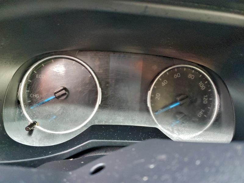 Photo 9 from auction – 2019 TOYOTA RAV4 LE with VIN JTMMWRFV7KD041230