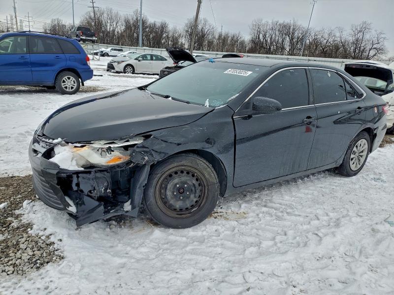 TOYOTA CAMRY LE 2017 with VIN 4T1BF1FK3HU454362 - Photo from auction