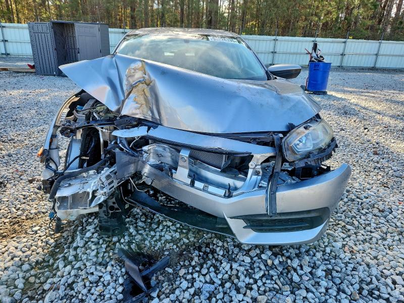 Photo 5 from auction – 2016 HONDA CIVIC LX with VIN 19XFC2F51GE041657