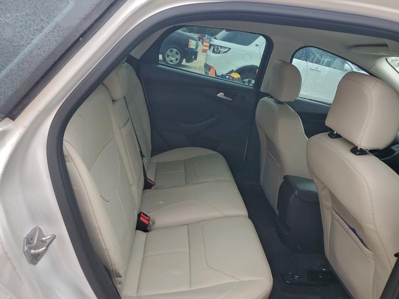 Photo 10 from auction – 2016 FORD FOCUS TITA with VIN 1FADP3N25GL326030