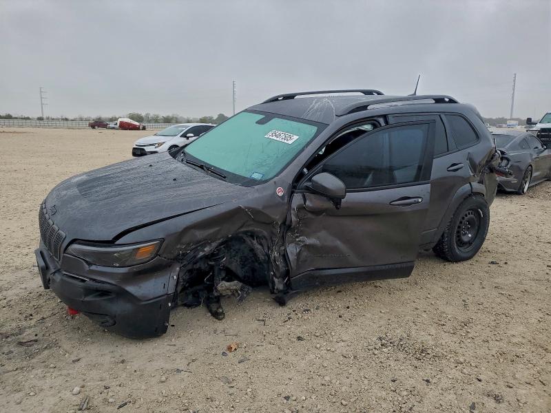 JEEP CHEROKEE 2019 with VIN 1C4PJMBX0KD352214 - Photo from auction