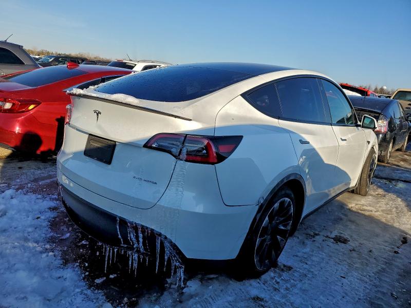 Photo 3 from auction – 2021 TESLA MODEL Y with VIN 5YJYGDEE8MF112014