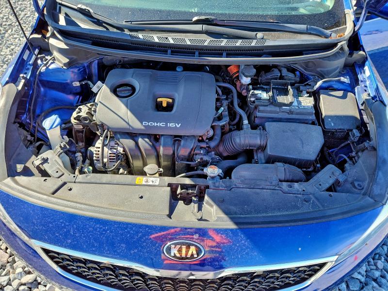 Photo 11 from auction – 2018 KIA FORTE LX with VIN 3KPFK4A78JE273901