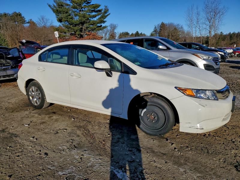 Photo 4 from auction – 2012 HONDA CIVIC LX with VIN 2HGFB2F52CH561000