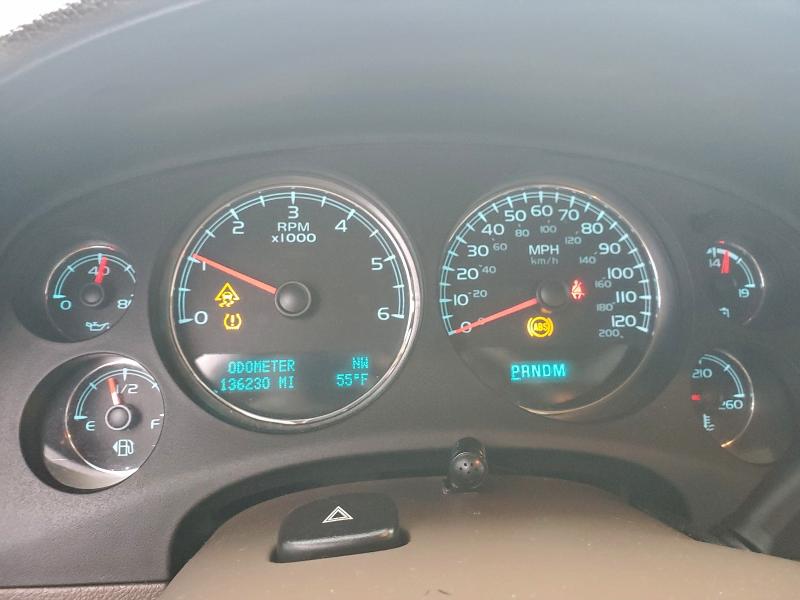 Photo 9 from auction – 2011 CHEVROLET SUBURBAN C with VIN 1GNSCKE01BR181295