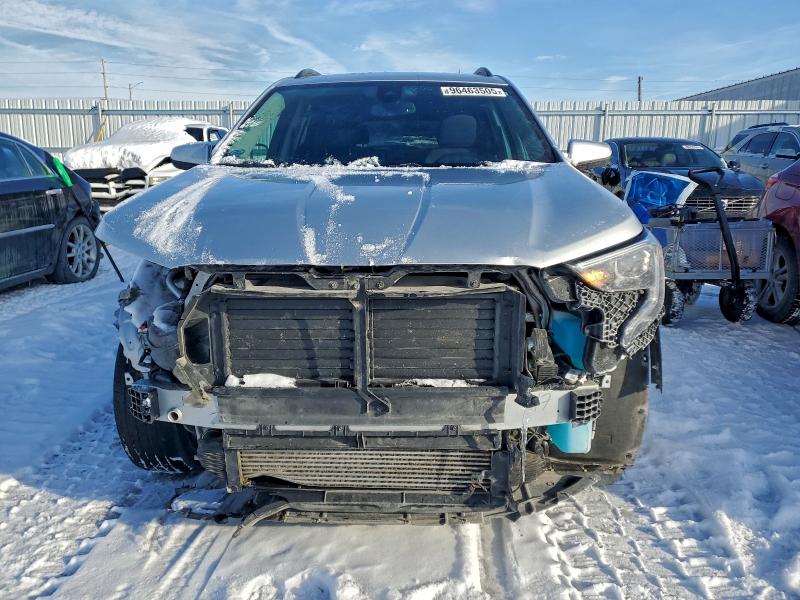 Photo 5 from auction – 2021 GMC TERRAIN SL with VIN 3GKALTEV2ML398357