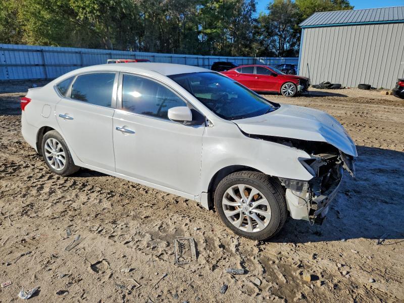 Photo 4 from auction – 2017 NISSAN SENTRA S with VIN 3N1AB7AP0HY281370