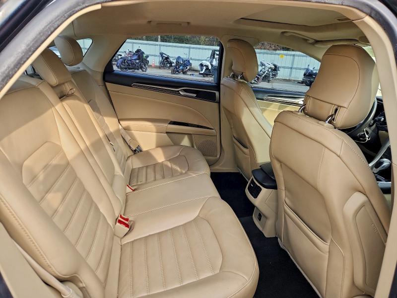 Photo 10 from auction – 2014 FORD FUSION SE with VIN 3FA6P0HD1ER193513