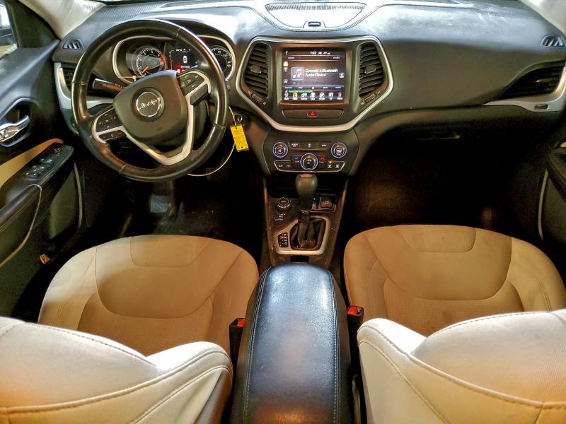 Photo 8 from auction – 2016 JEEP CHEROKEE L with VIN 1C4PJMCB1GW300640