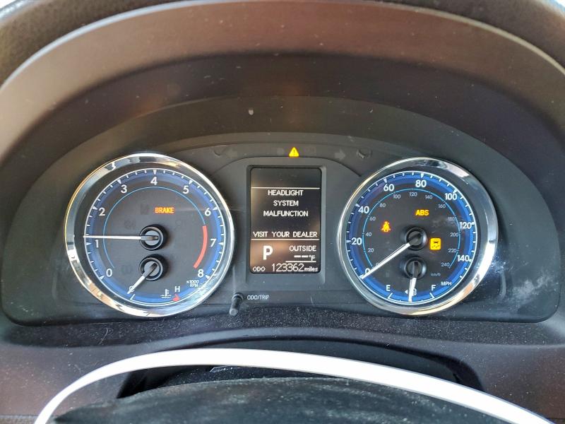 Photo 9 from auction – 2017 TOYOTA COROLLA L with VIN 5YFBURHE0HP588517