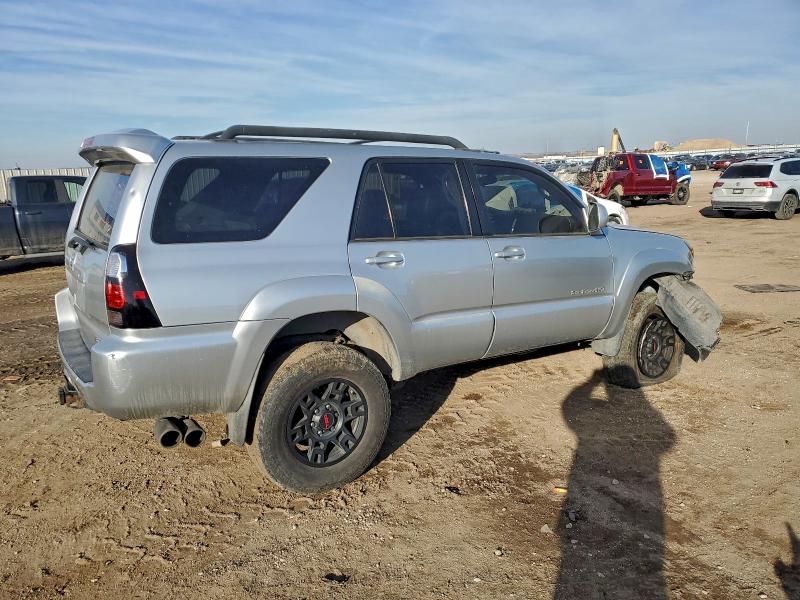 Photo 2 from auction – 2006 TOYOTA 4RUNNER SR with VIN JTEBT14R068029776