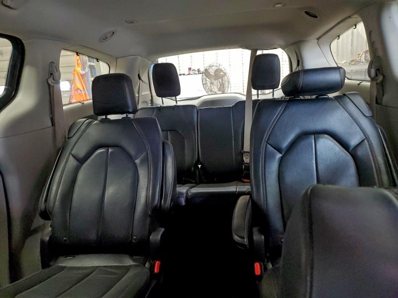 Photo 10 from auction – 2019 CHRYSLER PACIFICA T with VIN 2C4RC1BGXKR698253
