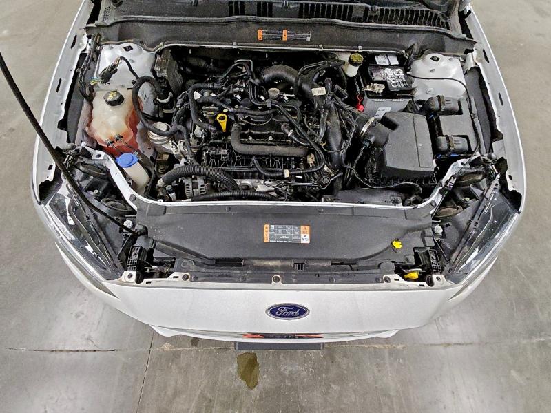 Photo 11 from auction – 2019 FORD FUSION SE with VIN 3FA6P0HD0KR229266