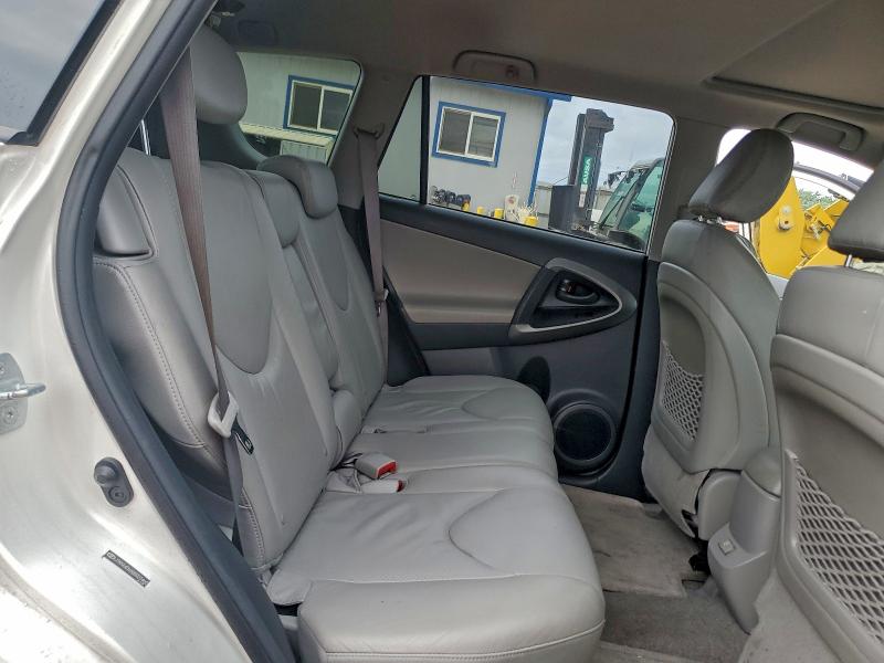 Photo 11 from auction – 2011 TOYOTA RAV4 LIMIT with VIN JTMYK4DV6B5027462