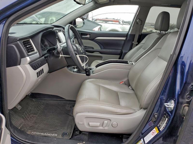 Zdjęcie 7 z aukcji – 2016 TOYOTA HIGHLANDER z VIN 5TDKKRFH2GS160098