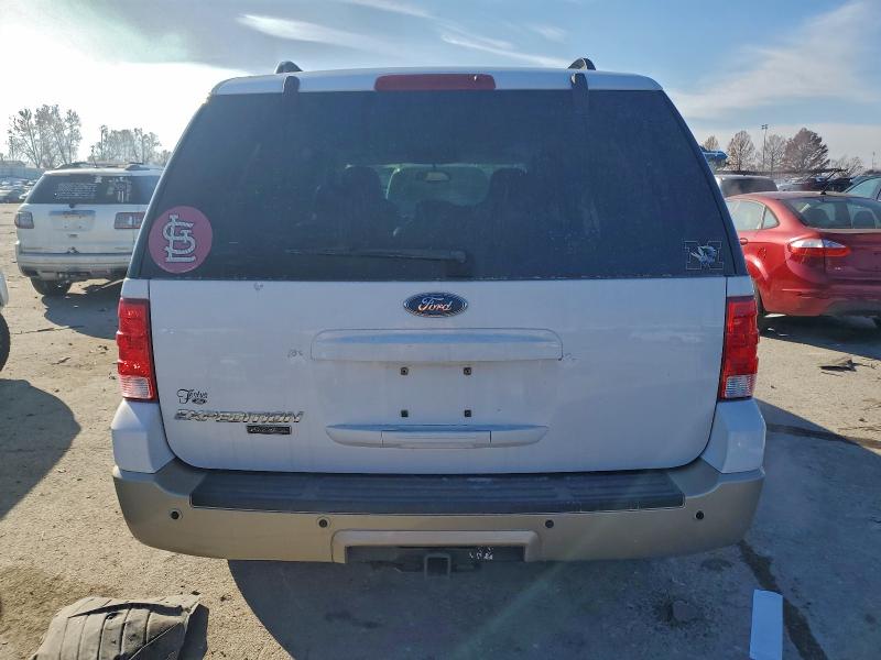 Photo 6 from auction – 2005 FORD EXPEDITION with VIN 1FMFU17545LA53355