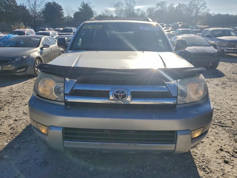 Photo 5 from auction – 2004 TOYOTA 4RUNNER SR with VIN JTEBU14RX40024769