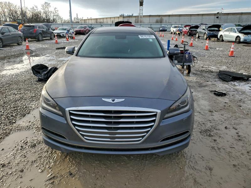 Photo 5 from auction – 2015 HYUNDAI GENESIS with VIN KMHGN4JE3FU020886