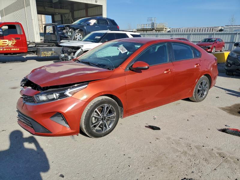 KIA FORTE 2024 with VIN 3KPF24AD3RE699416 - Photo from auction