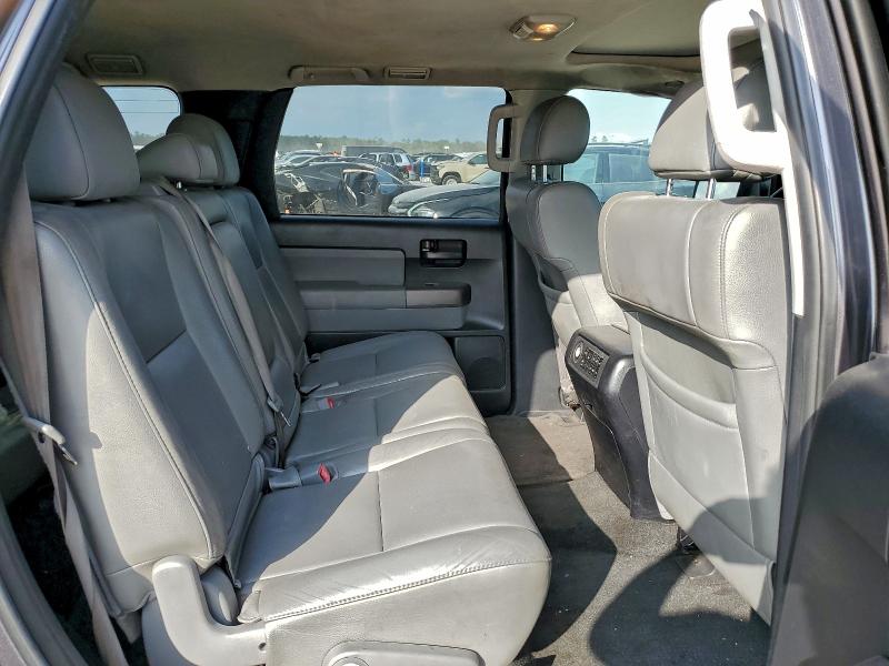 Photo 11 from auction – 2013 TOYOTA SEQUOIA SR with VIN 5TDZY5G17DS047640