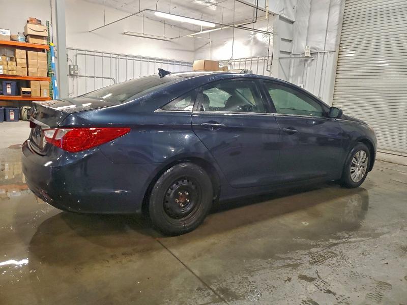 Photo 3 from auction – 2013 HYUNDAI SONATA GLS with VIN 5NPEB4AC4DH550388