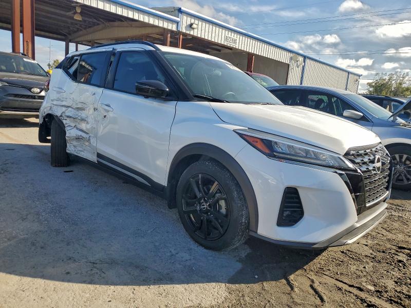 Photo 4 from auction – 2022 NISSAN KICKS SR with VIN 3N1CP5DVXNL476880